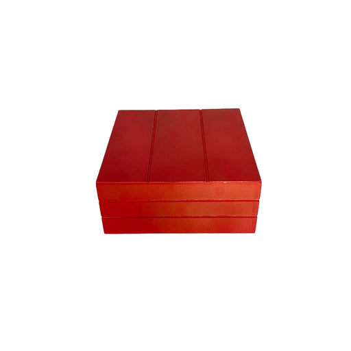 RED SQUARE BOX HEIGHT -SMALL - 17x17x7-1