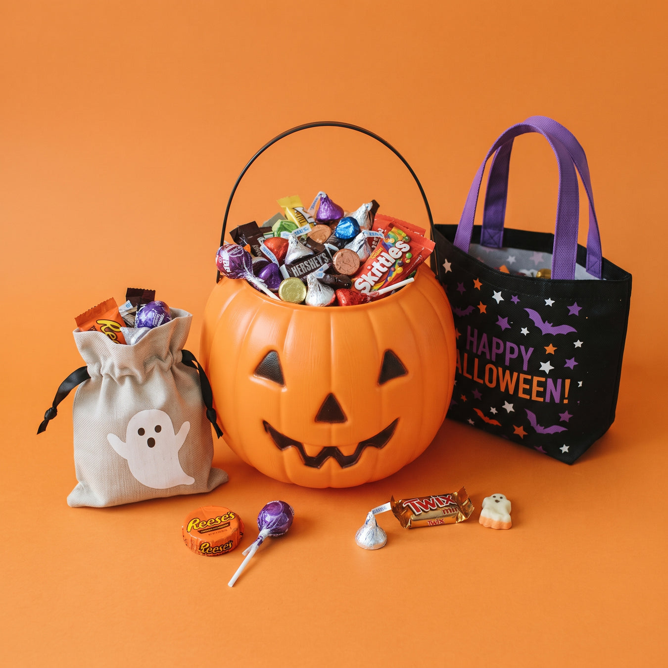 Halloween Treat Buckets & Bags